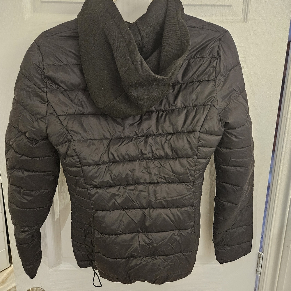 Guess Jacket - Picture 2 of 2